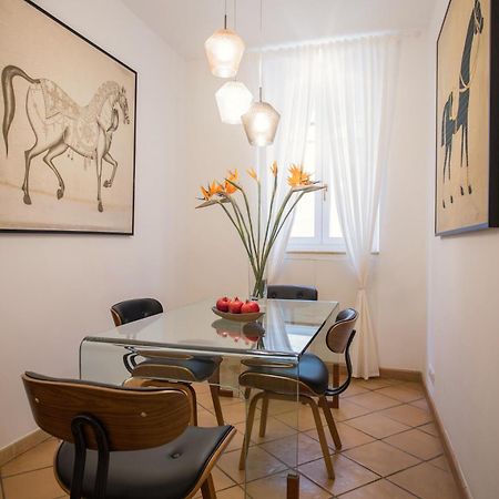 Domus Regola Luxury Apartment Rom Exterior foto
